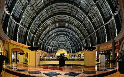 Mall of the Emirates-Dubai
